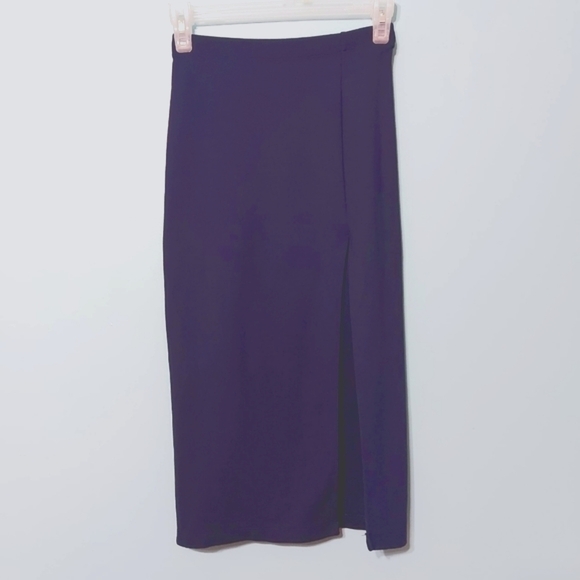 Aritzia Babaton Pencil Skirt With Front Slit - Picture 3 of 14